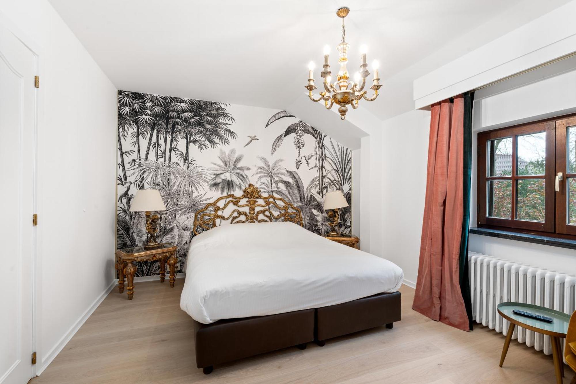Hotel Torenhof Синт-Мартен Латем Екстериор снимка