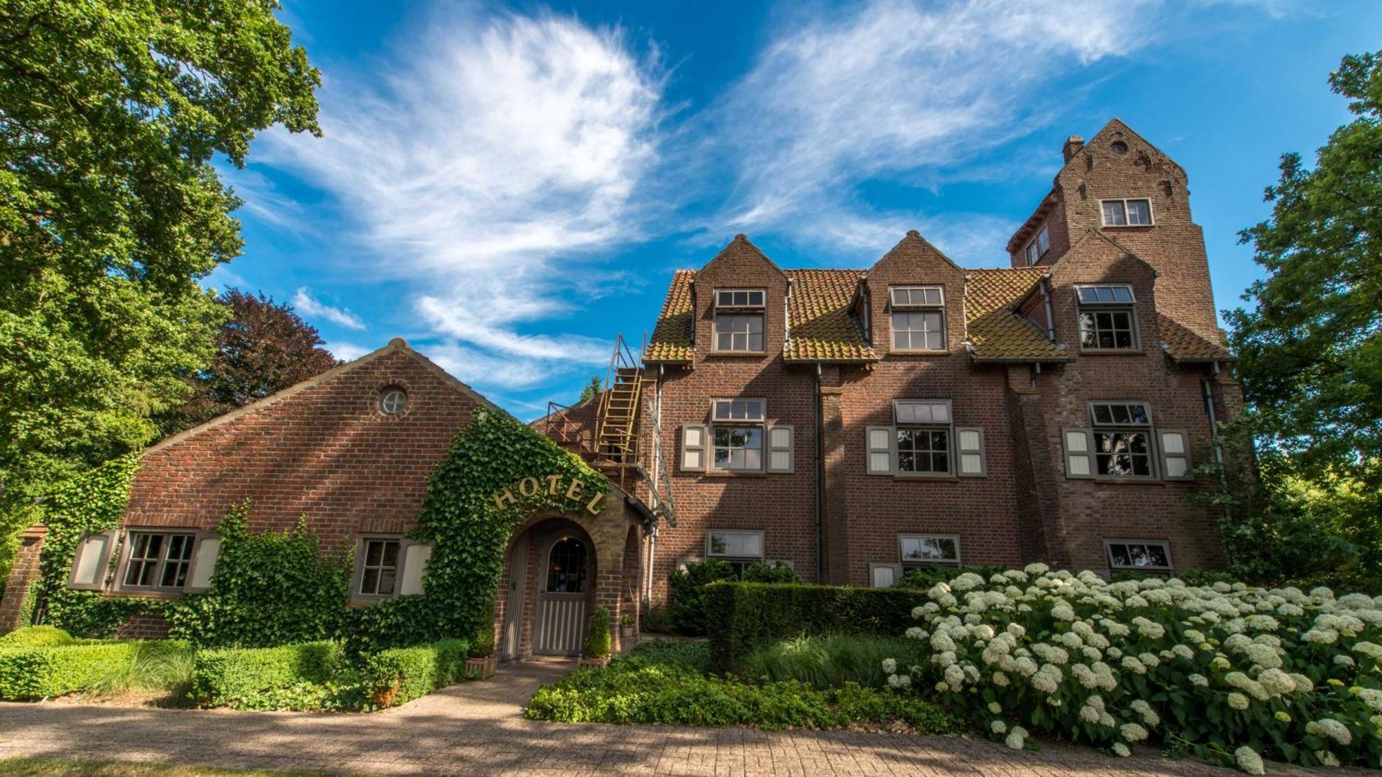 Hotel Torenhof Синт-Мартен Латем Екстериор снимка