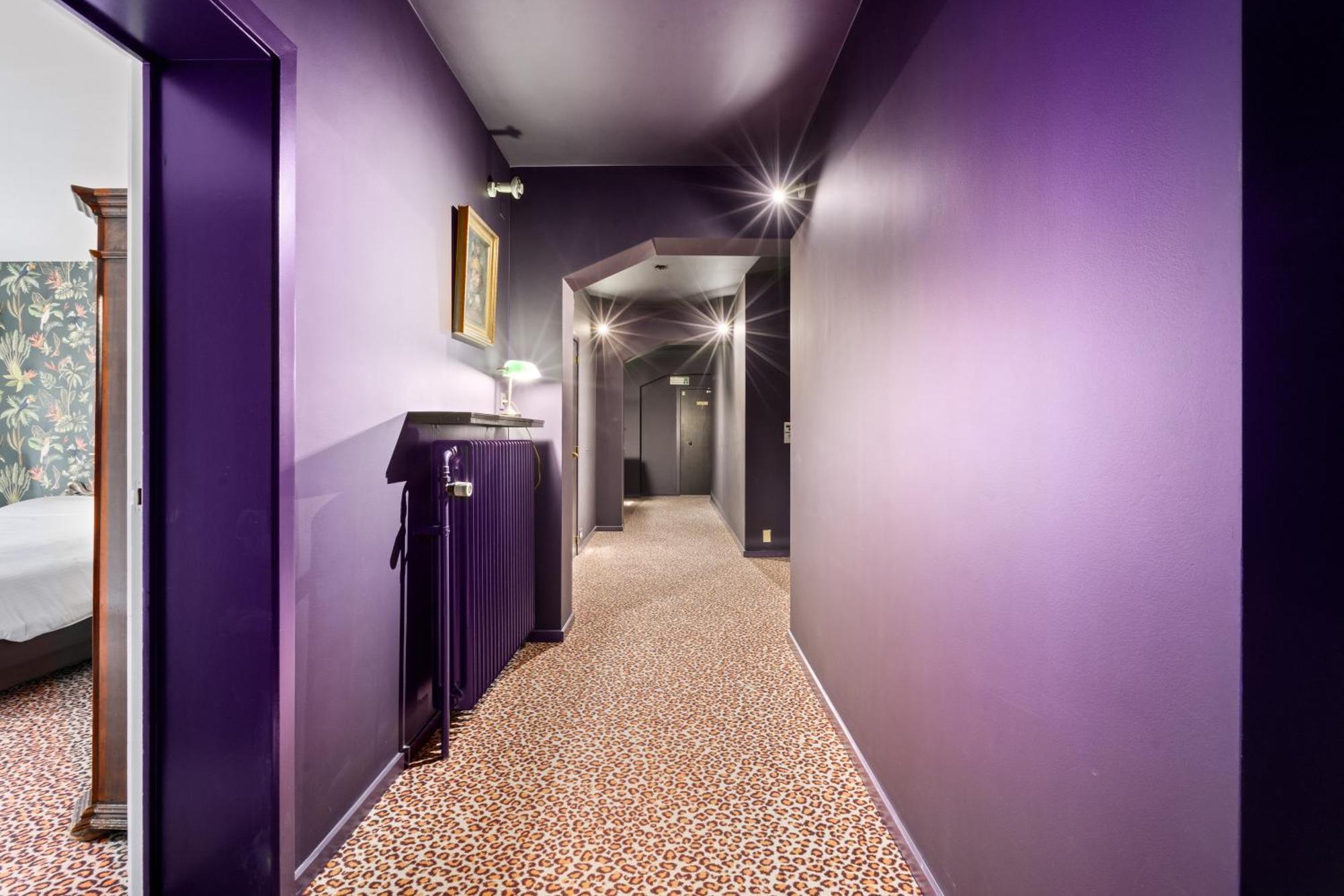 Hotel Torenhof Синт-Мартен Латем Екстериор снимка